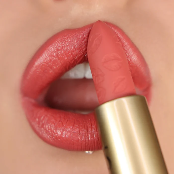 MrsKisses_PinkJasmineSwatch_e4760e44-c56b-4688-8859-cf336c2dd353