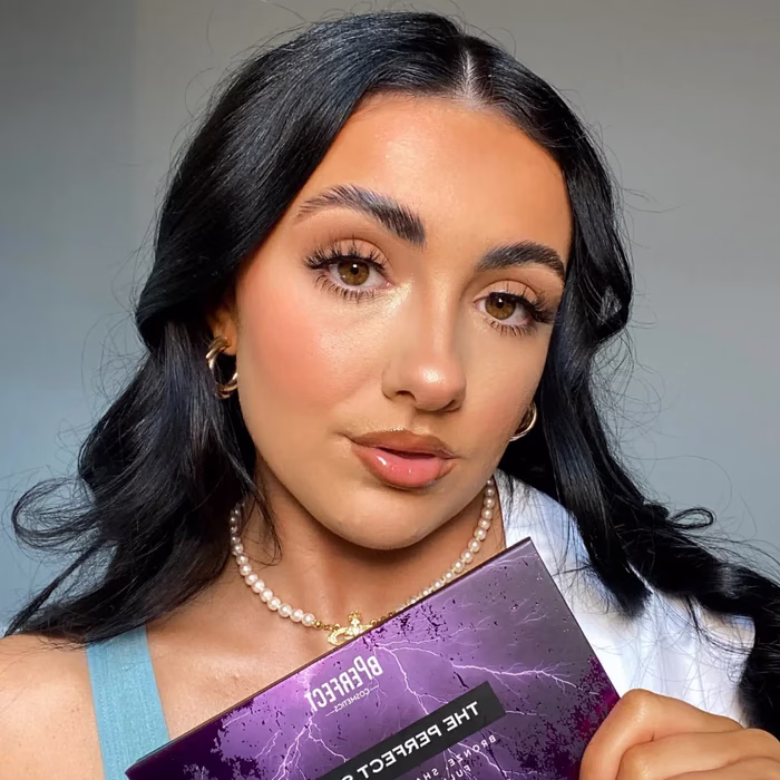 15bwotqn0e1_e900a28a-4e49-41a9-9393-136abfe9dd2b