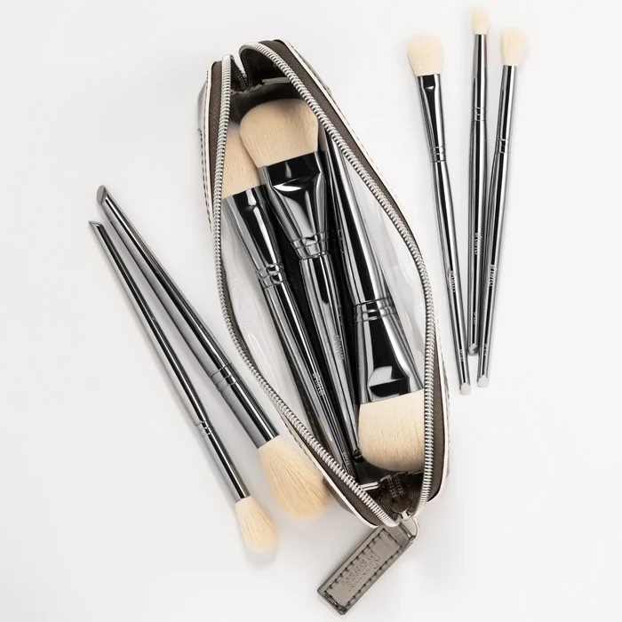 The Collective Edit – Basic 8 Piece Brush Set – Profesionálna 8-dielna sada štetcov na make-up